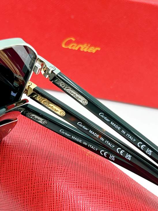 Picture of Cartier Sunglasses _SKUfw80536982fw